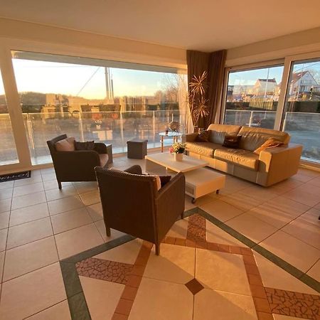 Seadream - Modern, Sunny With Big Terraces & Open View - Very Close To Sea, Beach, Shops, Restaurants & Beach Bars Nieuwpoort Kültér fotó